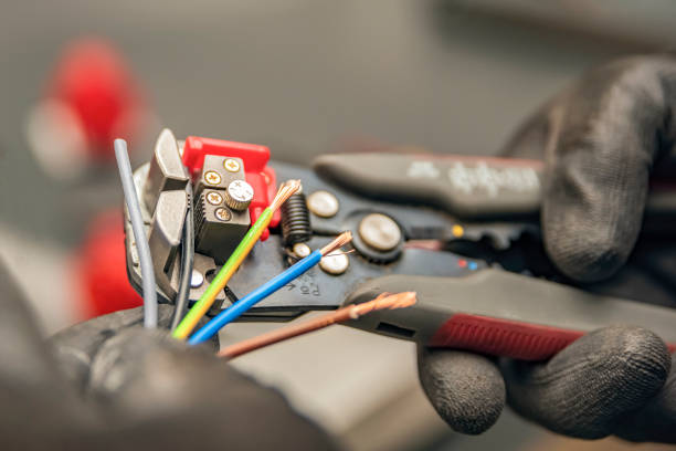 Best Local Electrician Companies  in Union Hill Novelty Hill, WA